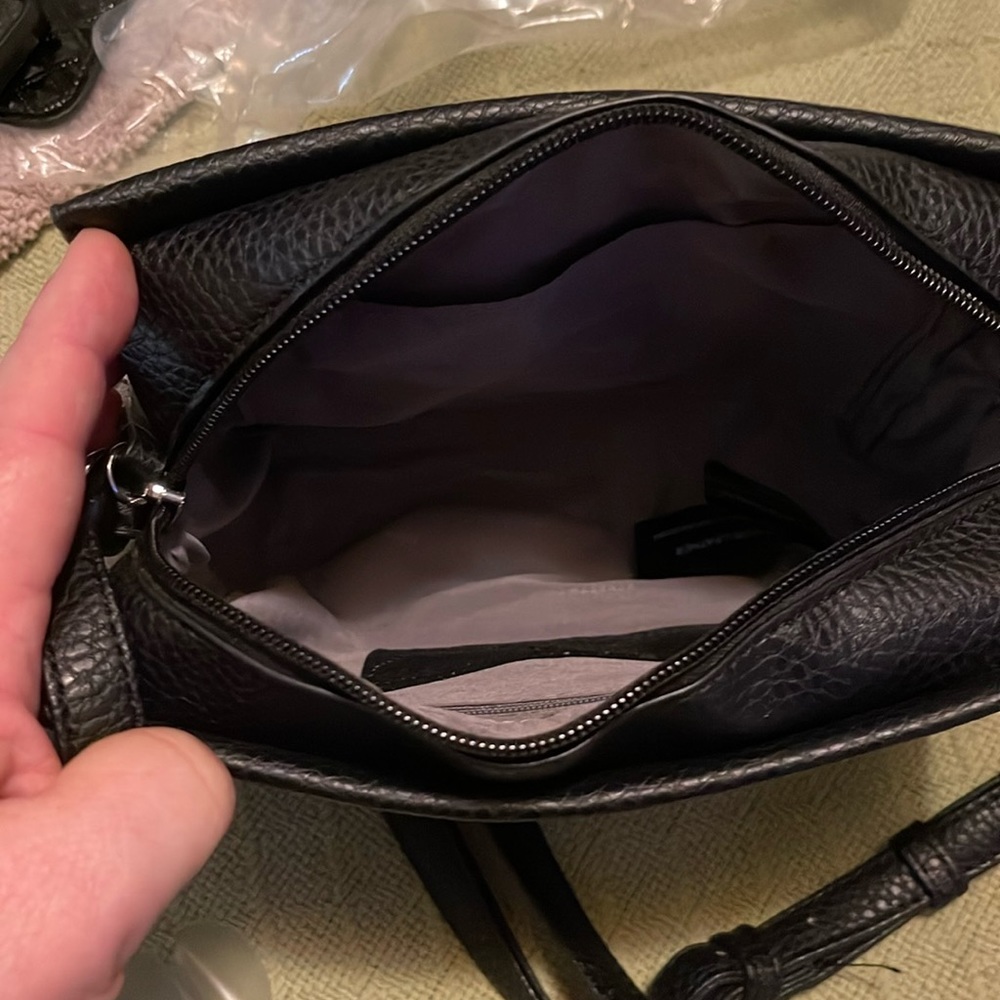REACTION KENNETH COLE Purse - Picture 4 of 7